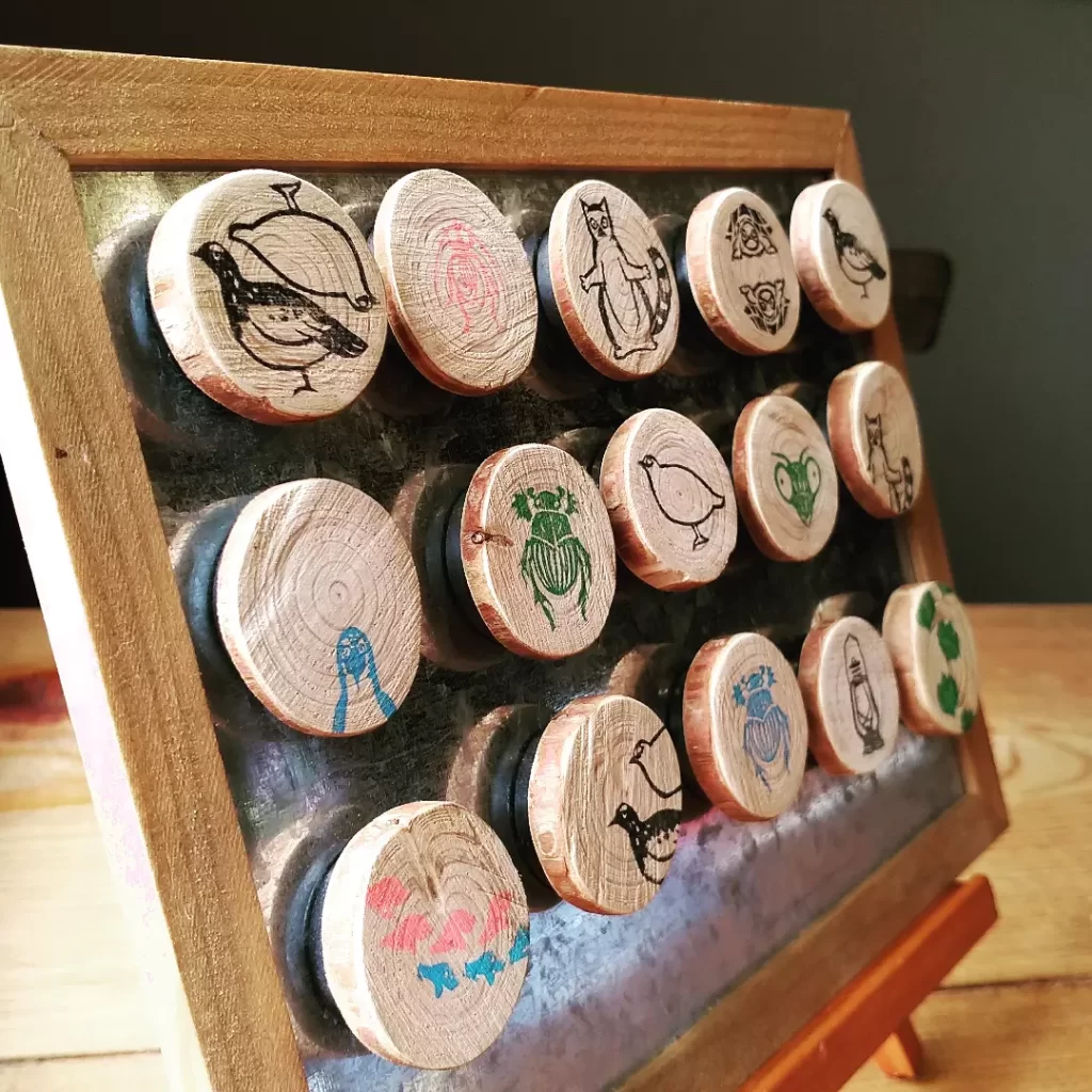 栗谷さと子　ハンドメイド雑貨　木のマグネット　Kuriya Satoko 