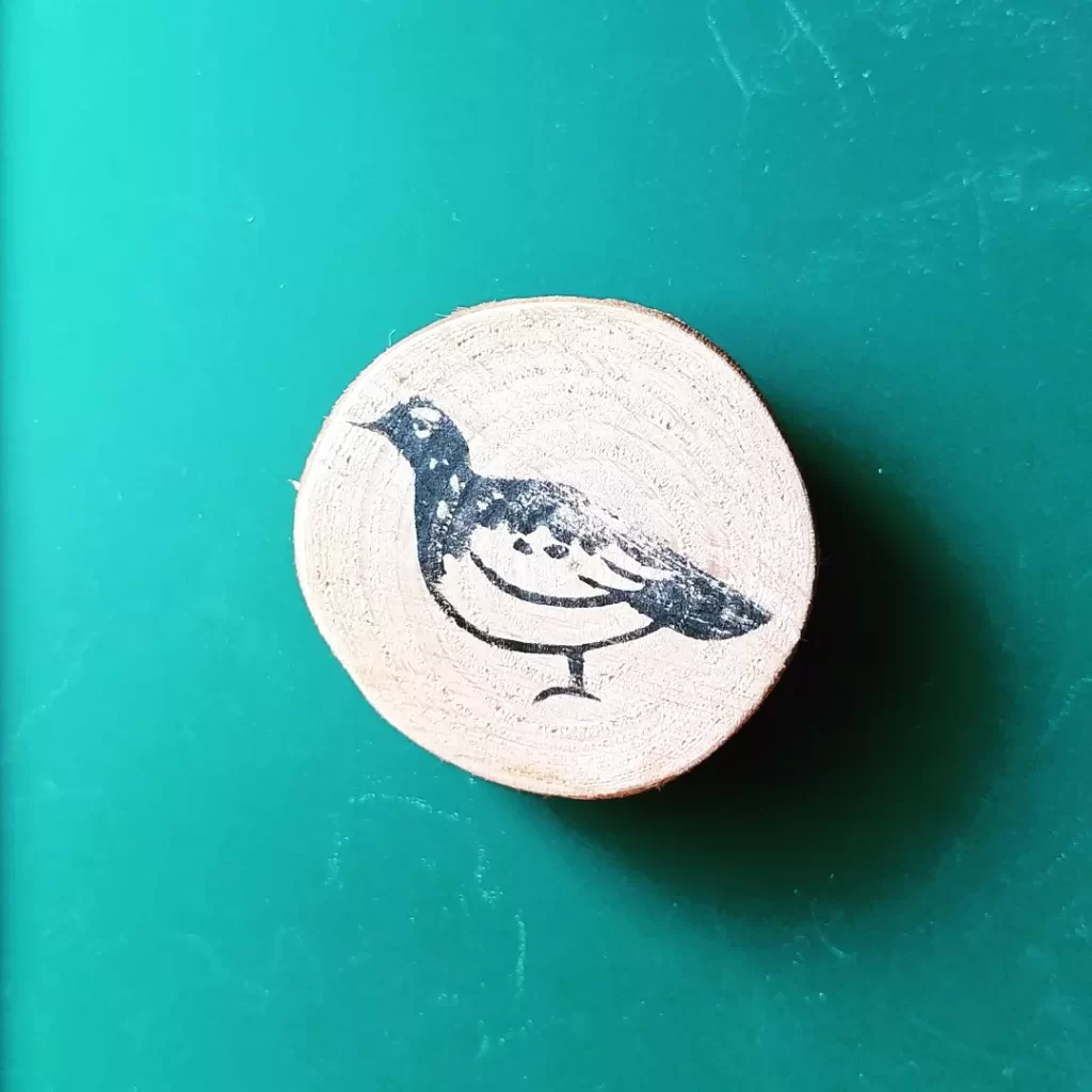 栗谷さと子　ハンドメイド雑貨　木のマグネット　Kuriya Satoko 雷鳥