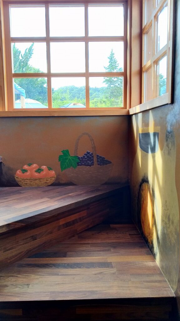 栗谷さと子　マツモトサトヤマドアーズ　壁画　Kuriya Satoko mural painting