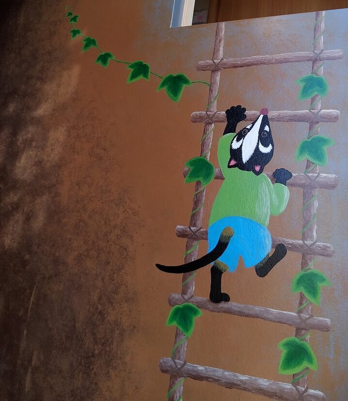 栗谷さと子　マツモトサトヤマドアーズ　壁画　Kuriya Satoko mural painting